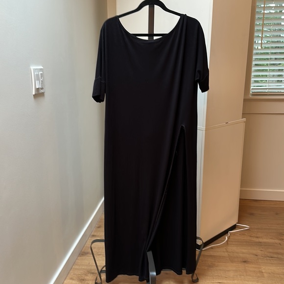 Gilmore Clothing- GUC - Bamboo Maxi Dress with Two Side Slits -Size S/M - Picture 3 of 9